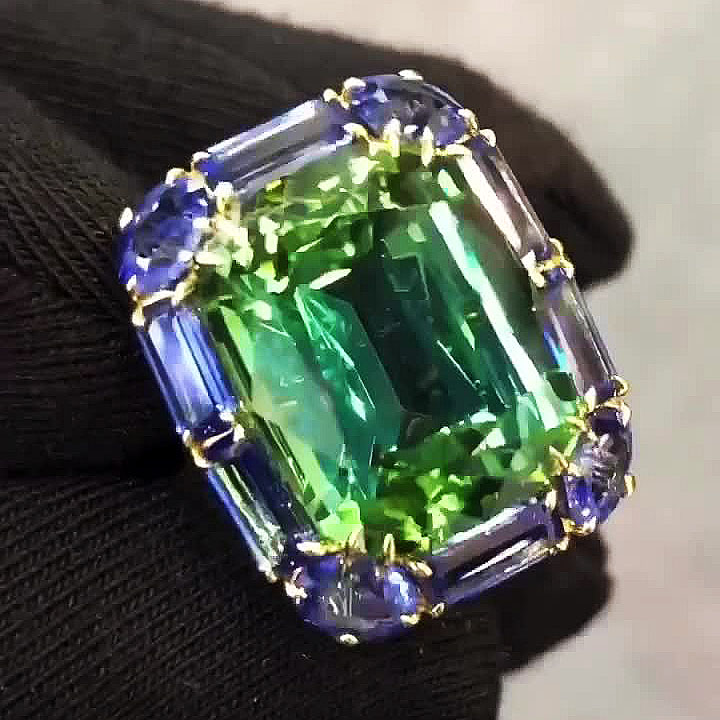 7ct Cushion Cut Green Sapphire Engagement Ring