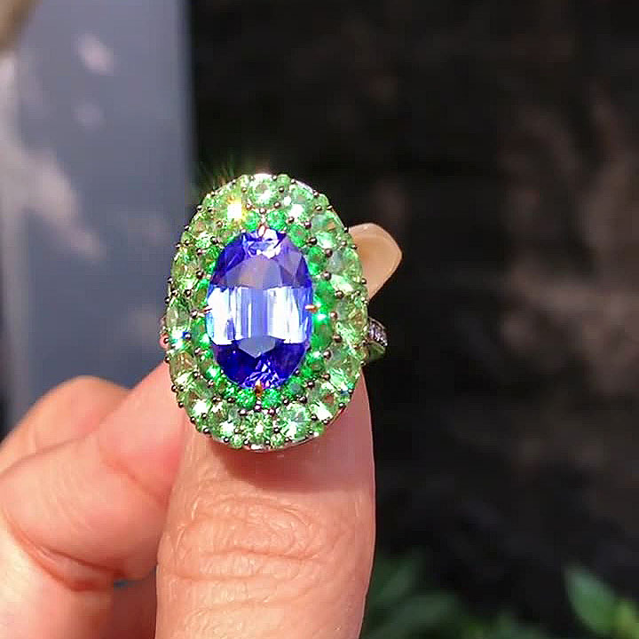 4ct Halo Oval Cut Blue Sapphire Cocktail Ring