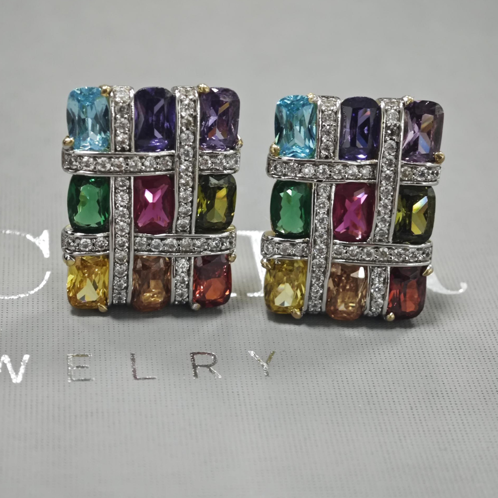 Basket Weave Design Rainbow Sapphire Stud Earrings