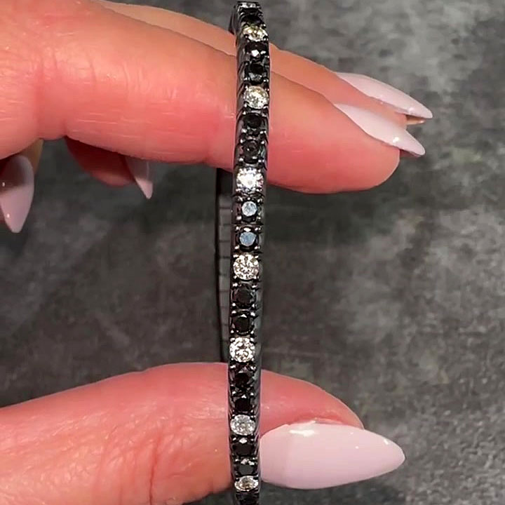 Round Cut Black&White Sapphire Men's Bracelet