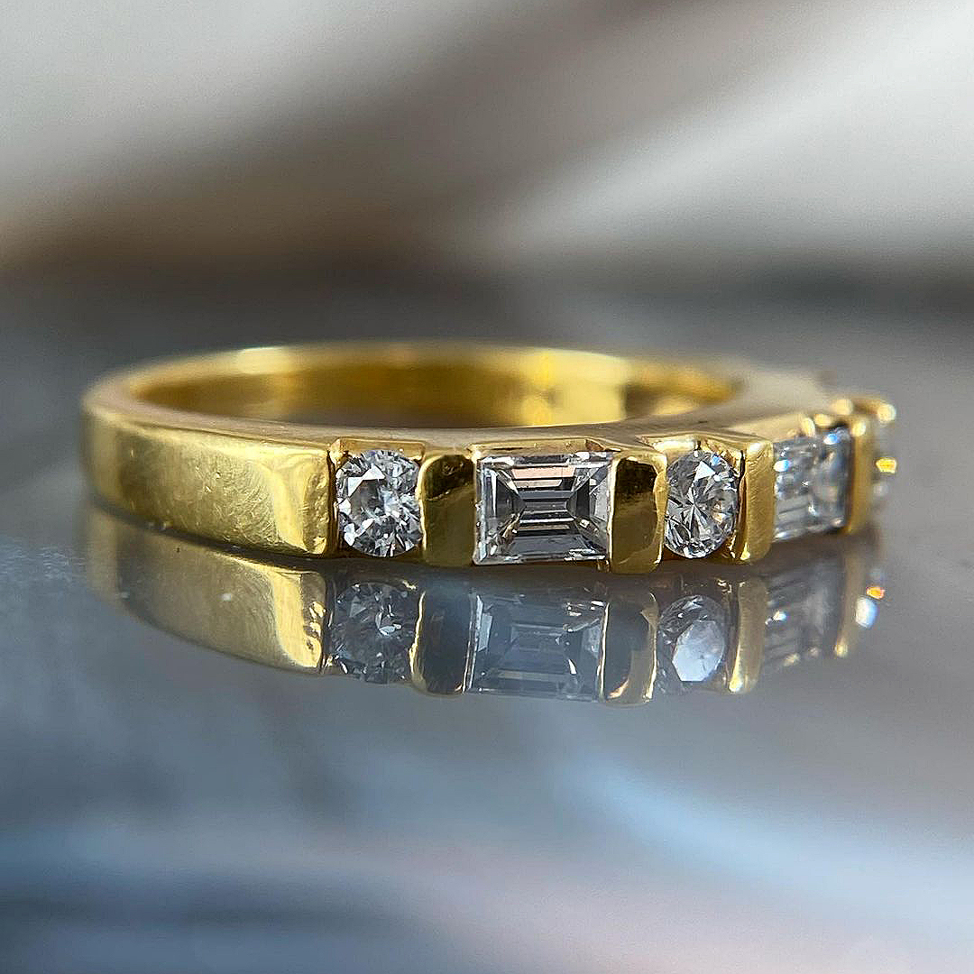 2.25ct Emerald&Round Cut White Sapphire Eternity Ring