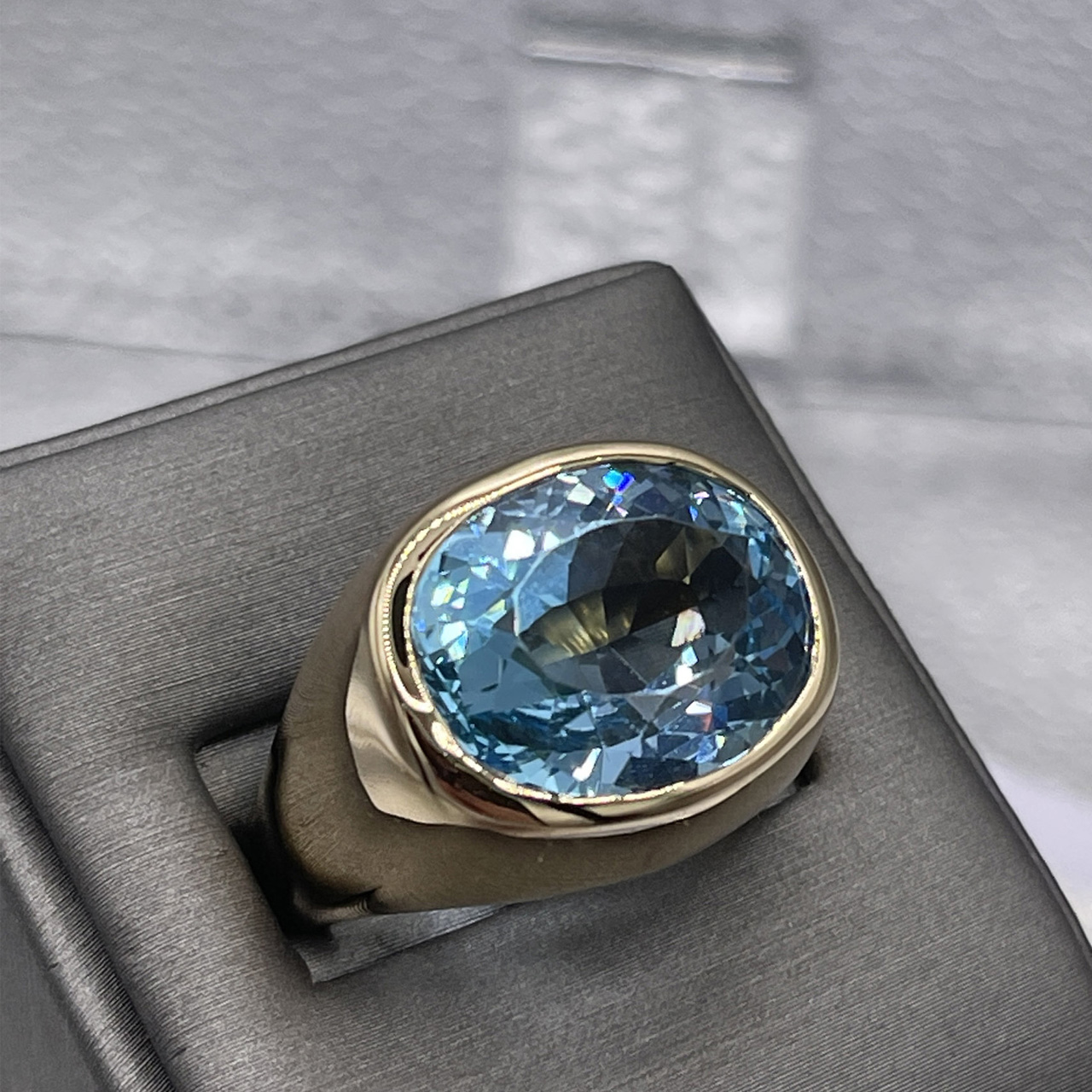 4ct Bezel Setting Oval Cut Aquamarine Sapphire Engagement Ring