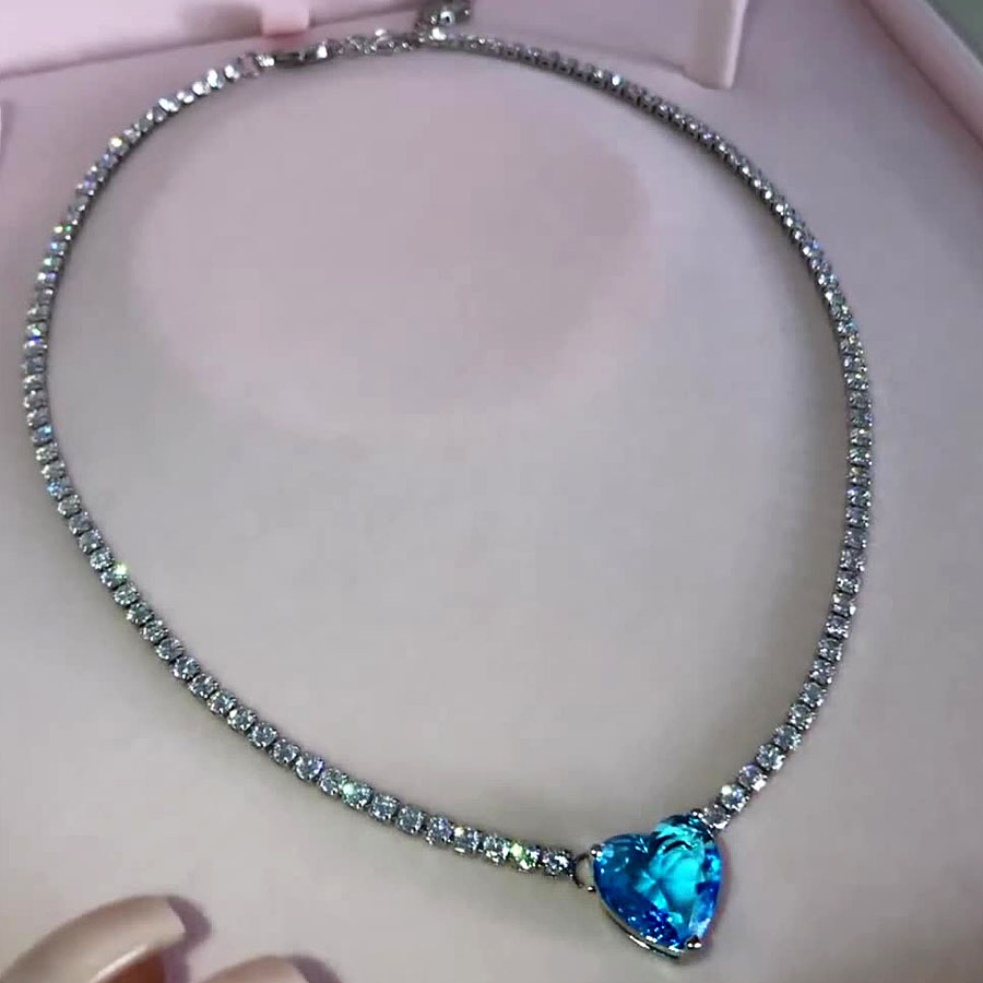 Heart Cut Aquamarine Sapphire Pendant Necklace