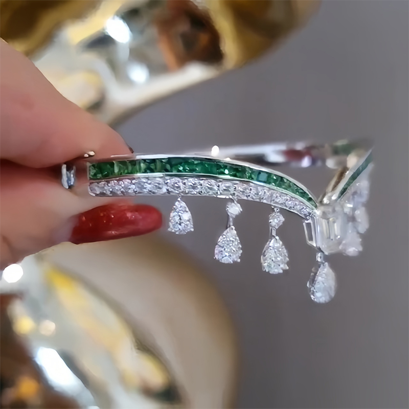 Emerald & White Sapphire Crown Bracelet