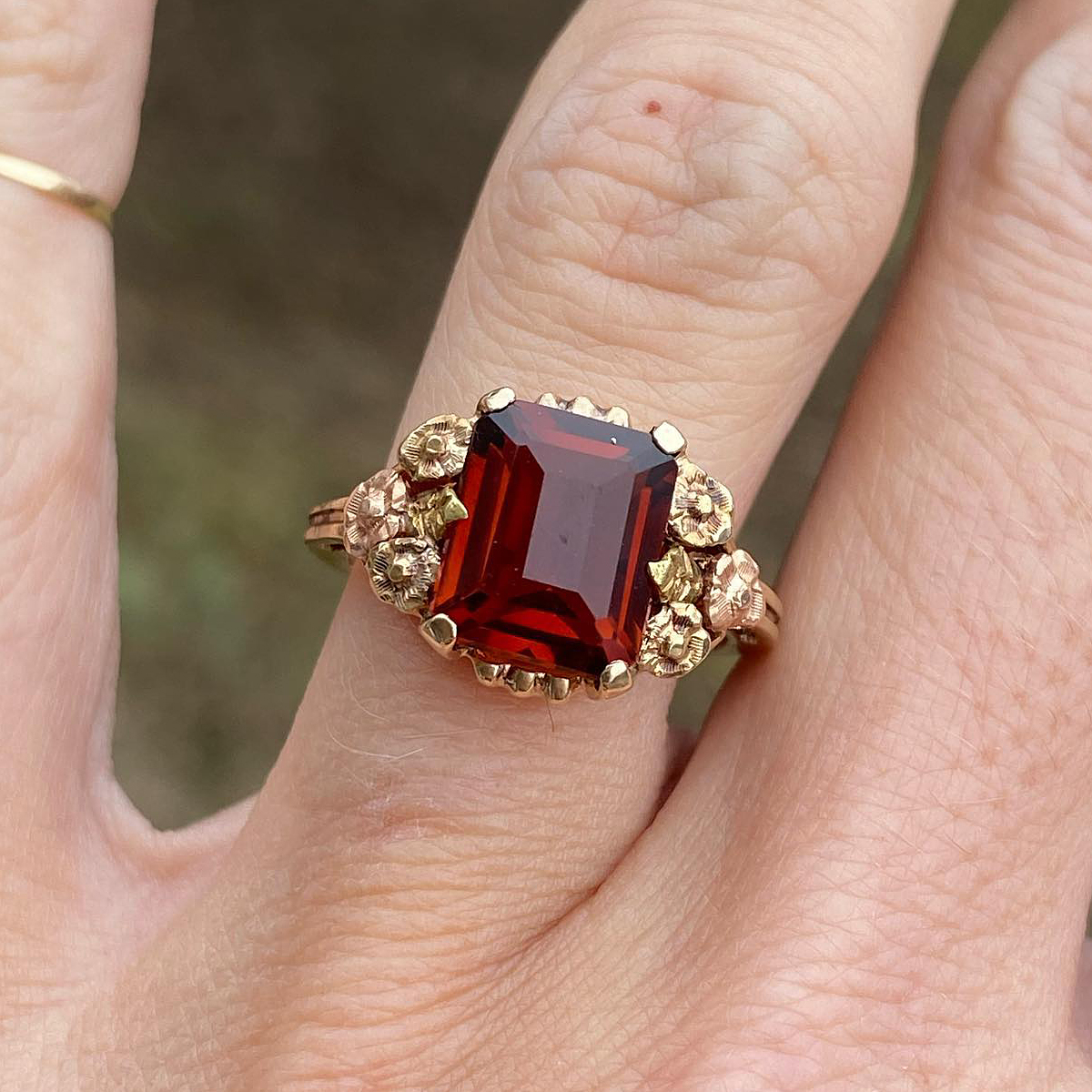 Vintage Floral 4ct Emerald Cut Garnet Sapphire Engagement Ring