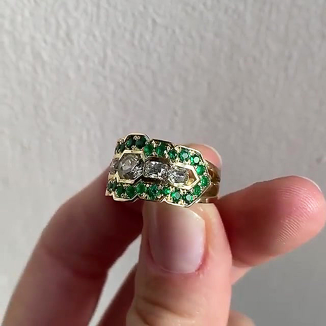 6.75ct Round Cut Emerald Sapphire Eternity Ring
