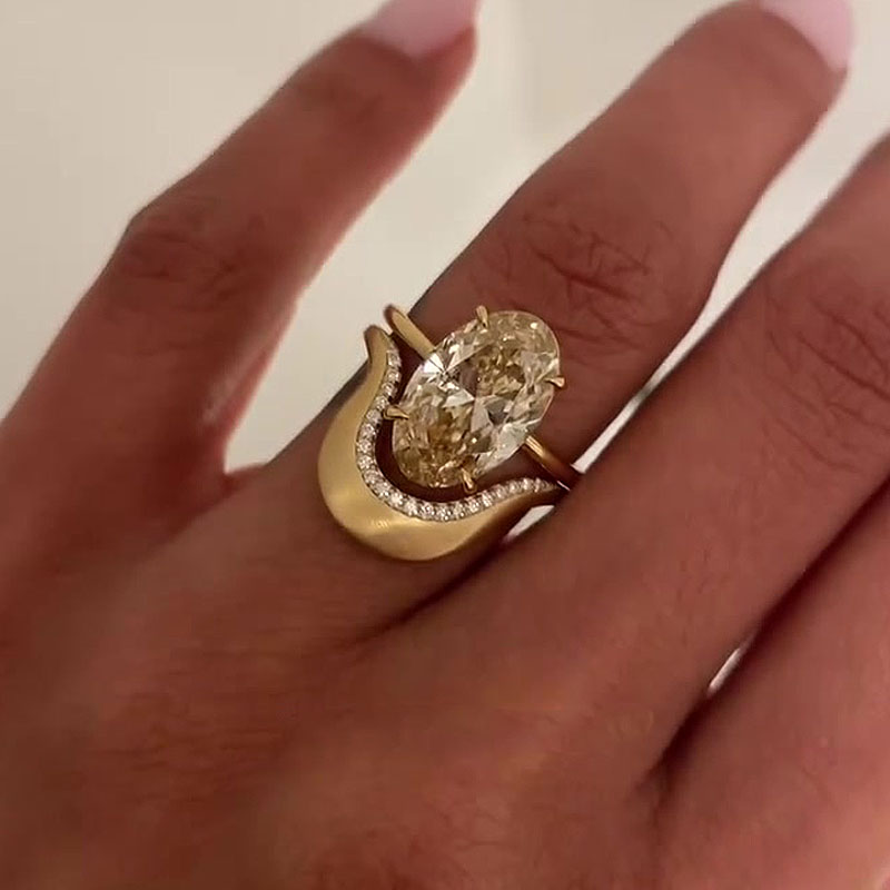 4ct Oval Cut White Sapphire Wedding Set