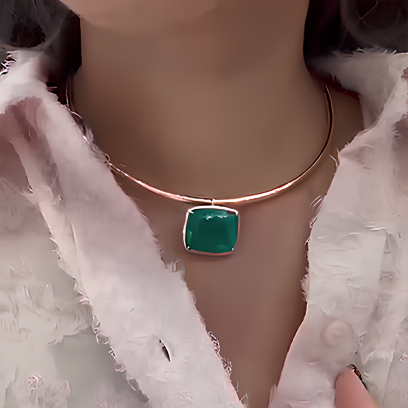 Cushion Cut Emerald Sapphire Choker Necklace
