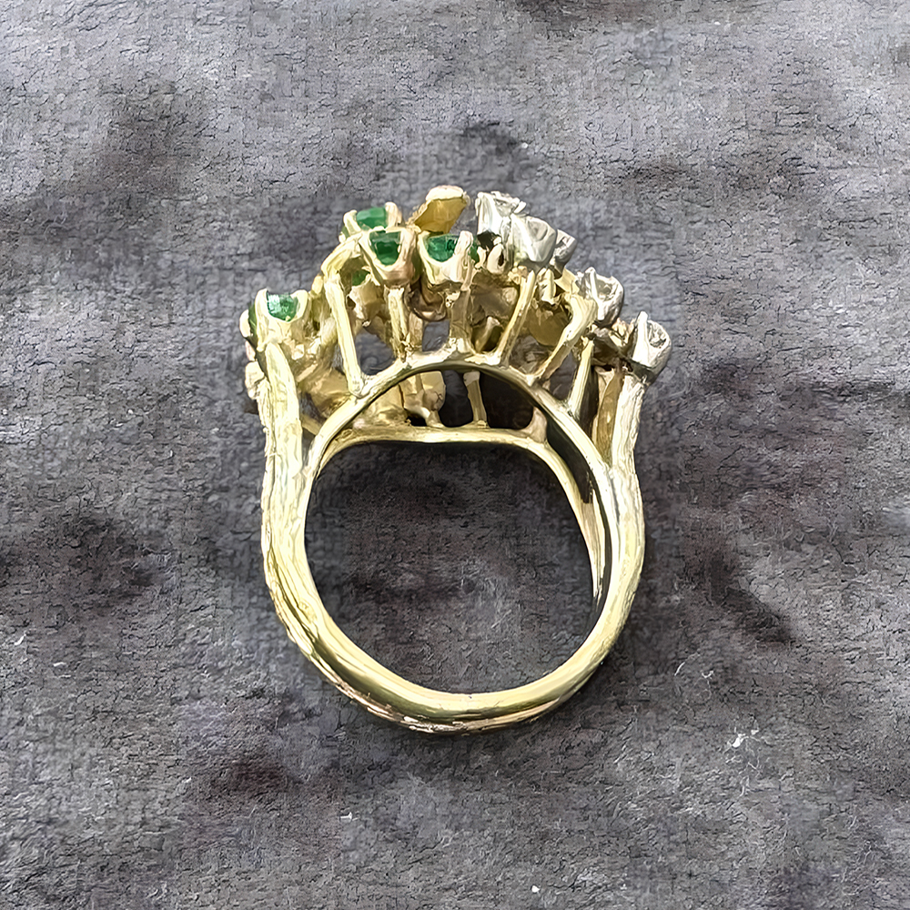 Artistic 2ct Round-Cut Emerald Wedding Band