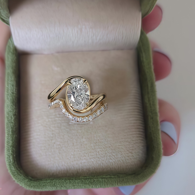 Oval Cut Bypass Shank Prong Setting Ring Bride Set / 2-piece