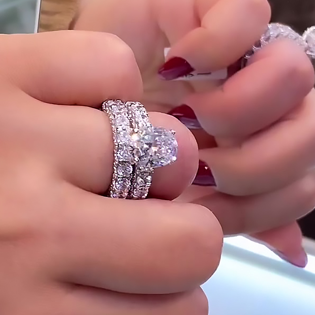 2ct Oval Cut White Sapphire Wedding Set