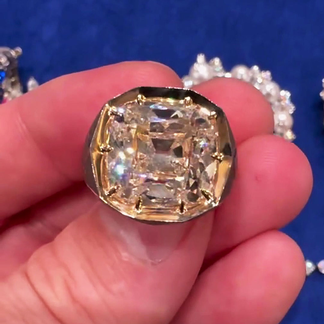 8ct Vintage Cushion Cut Yellow Sapphire Men's Ring