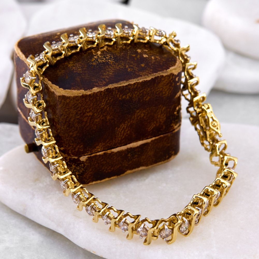 S Link Round Cut Diamond Bracelet