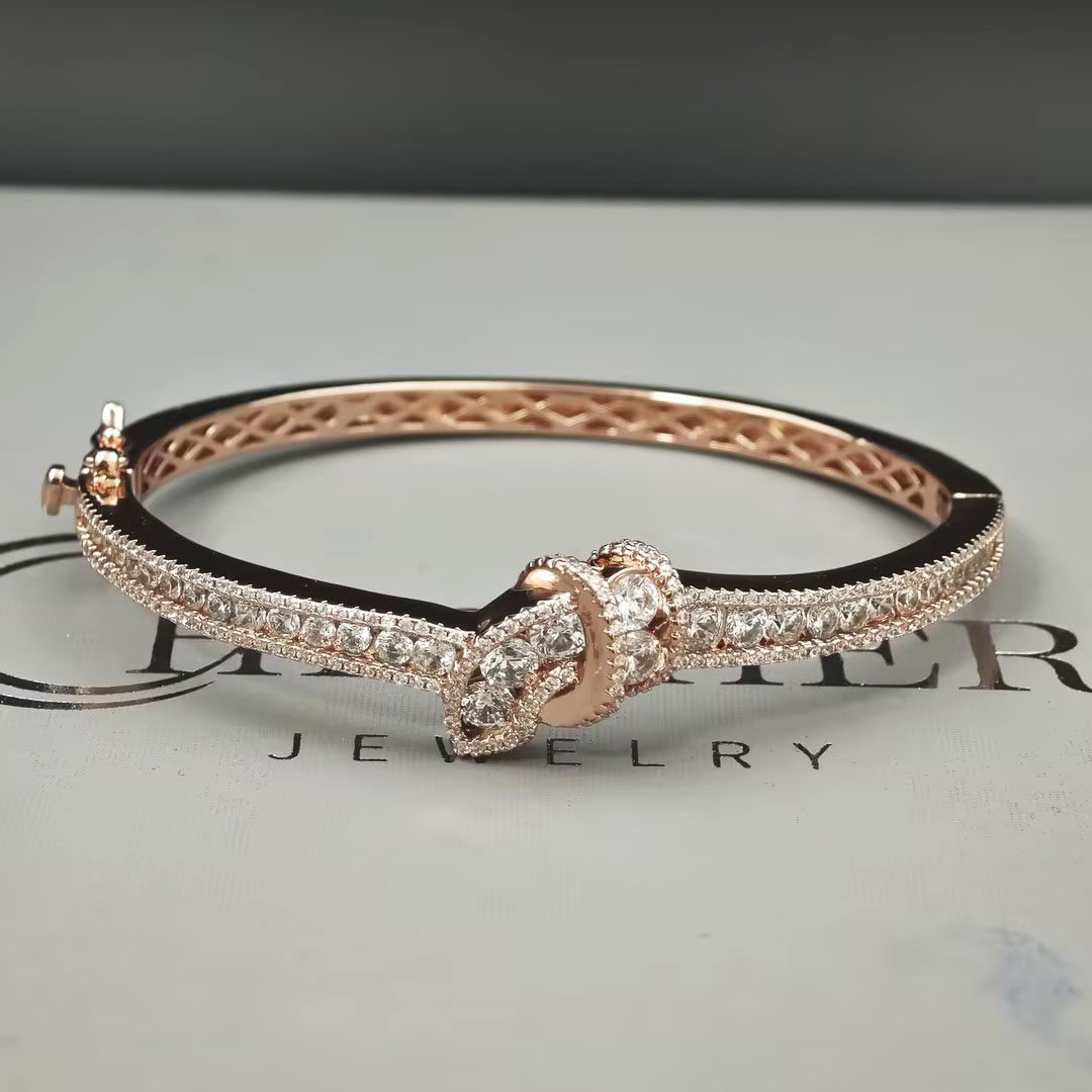 Fashion Round Cut Diamond Tight Knot Bracelet