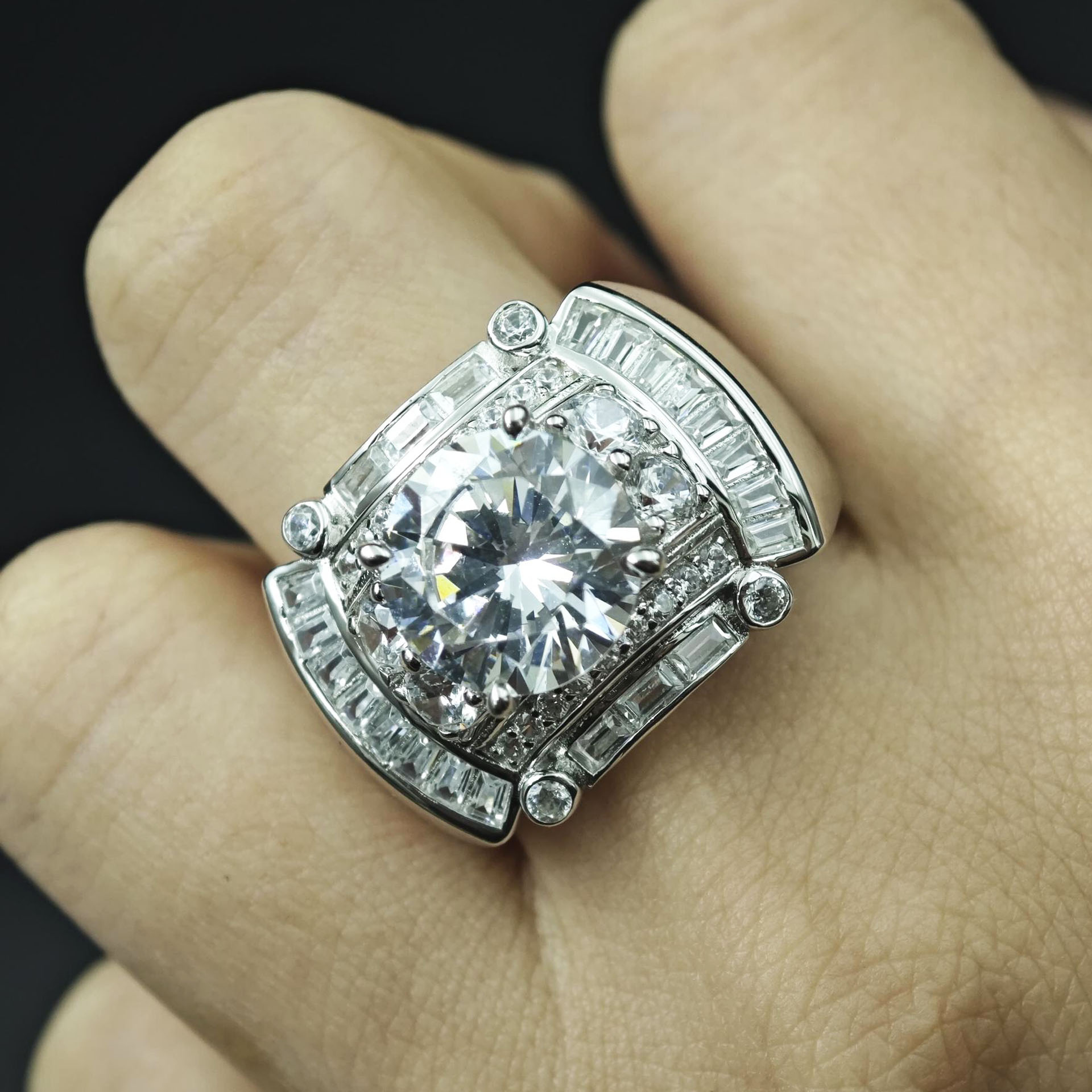 4ct Vintage Round Cut White Sapphire Diamond Ring