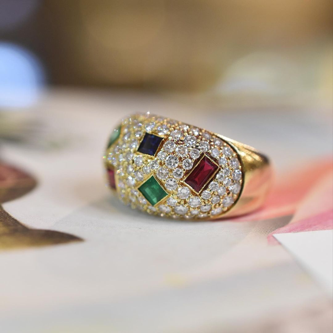 3.85ct Micro Pave Setting Wedding Ring In 18K Gold