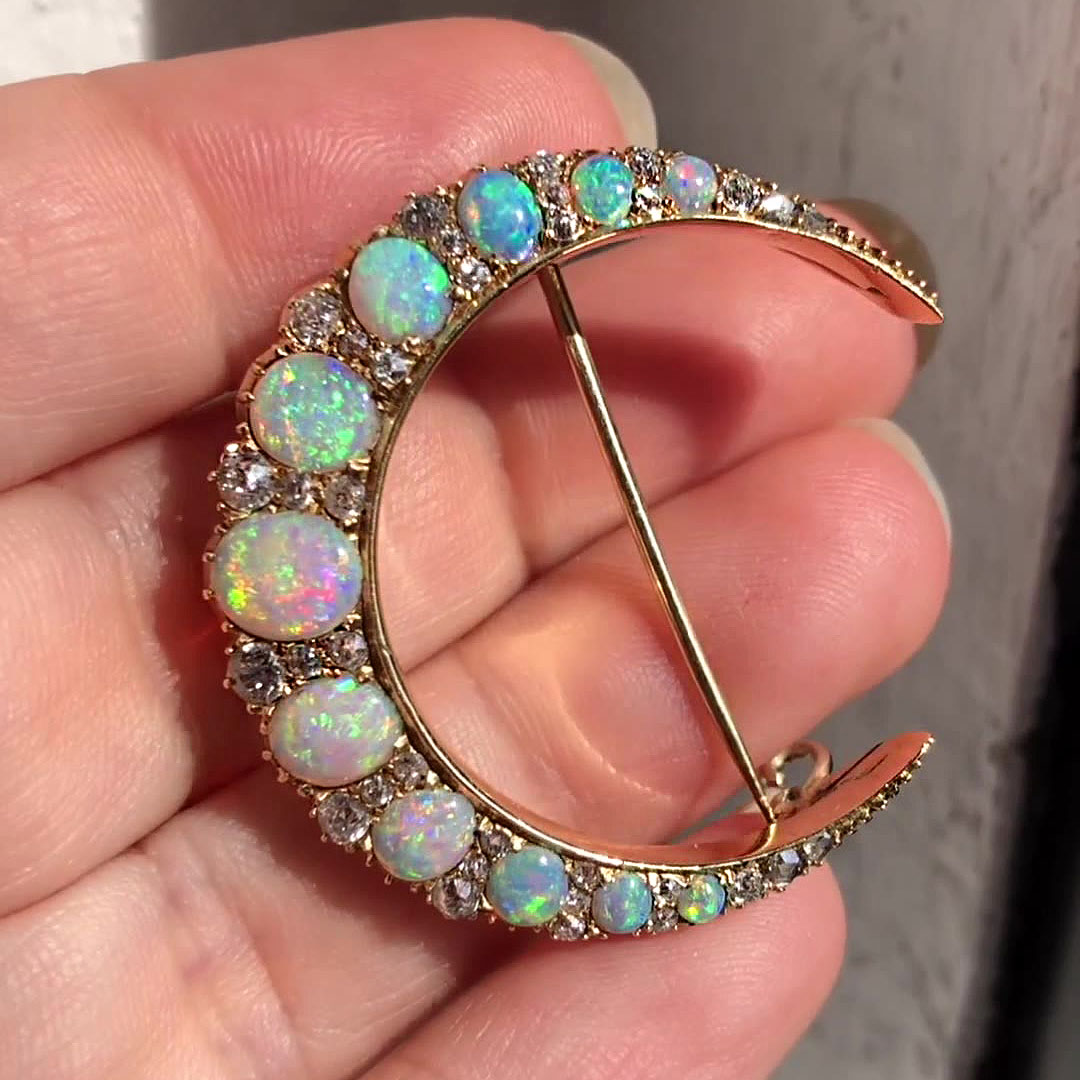 Oval Cut Opal Sapphire Brooch