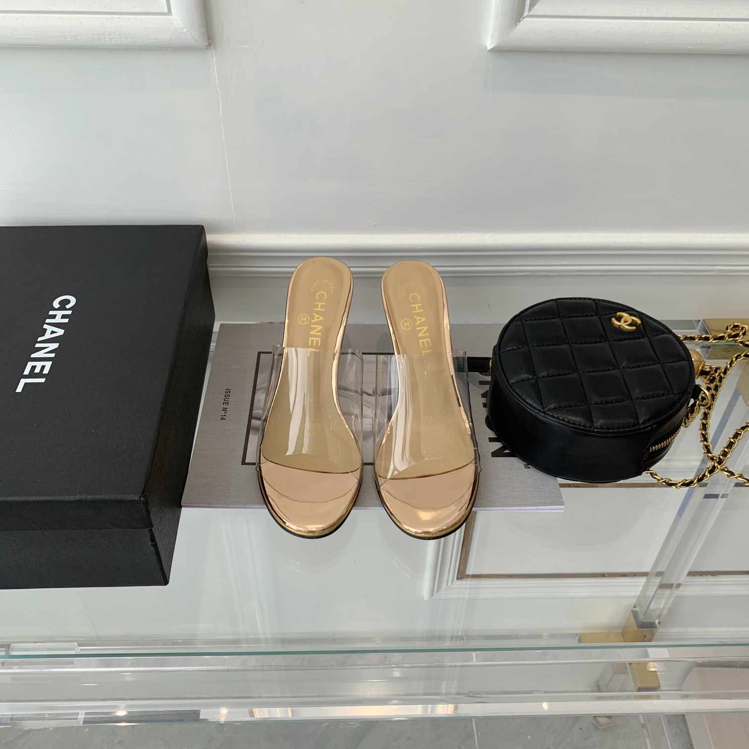 Chanel 2020 new sandals runway style
