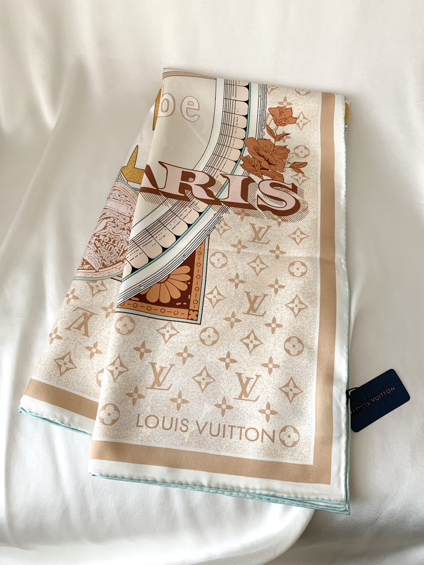 LV new super soft and silky scarf