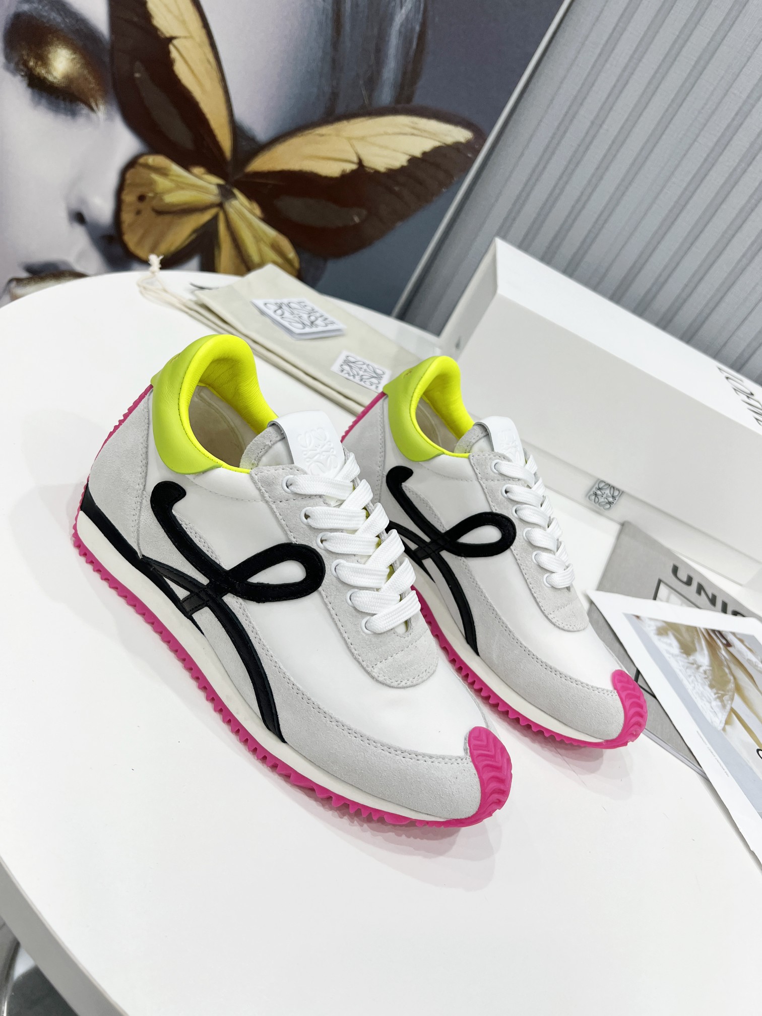  Loewe 2022 Early Spring New Inner Height Enhancement German Training Shoes