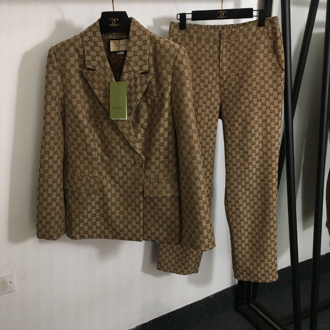 G new fashion classic suit
