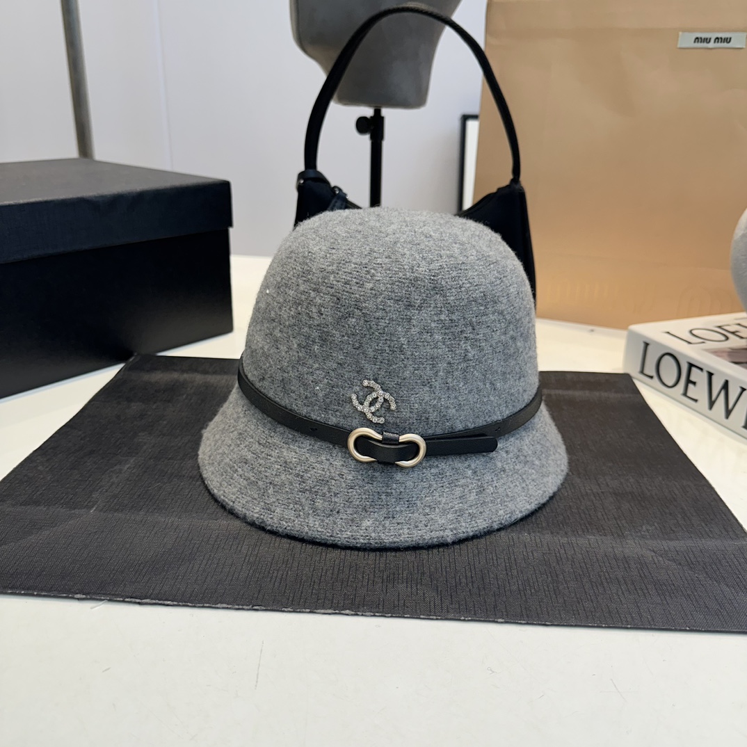 C bucket hat, wool bowler hat