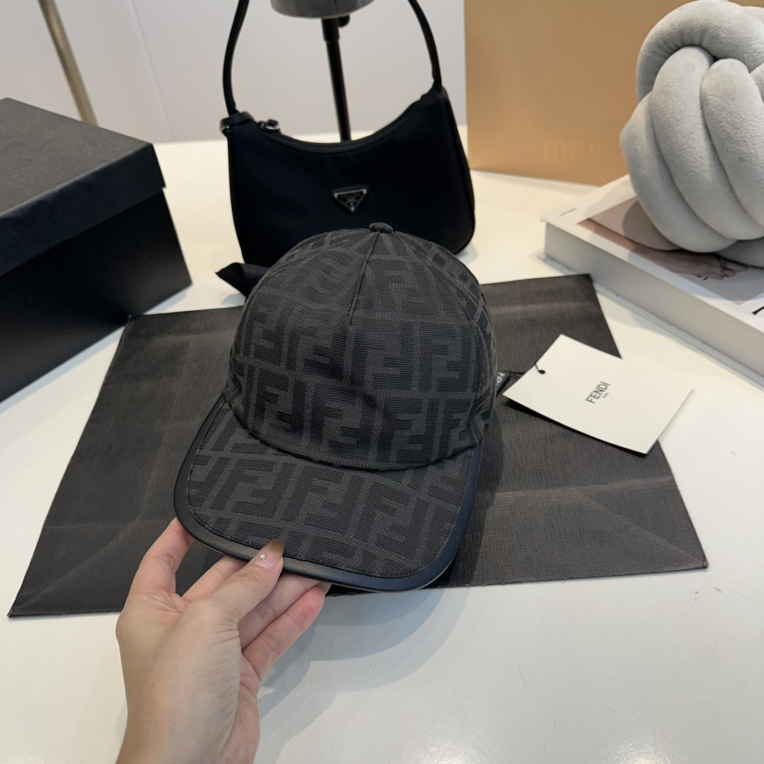 Baseball cap with F jacquard semi-soft visor