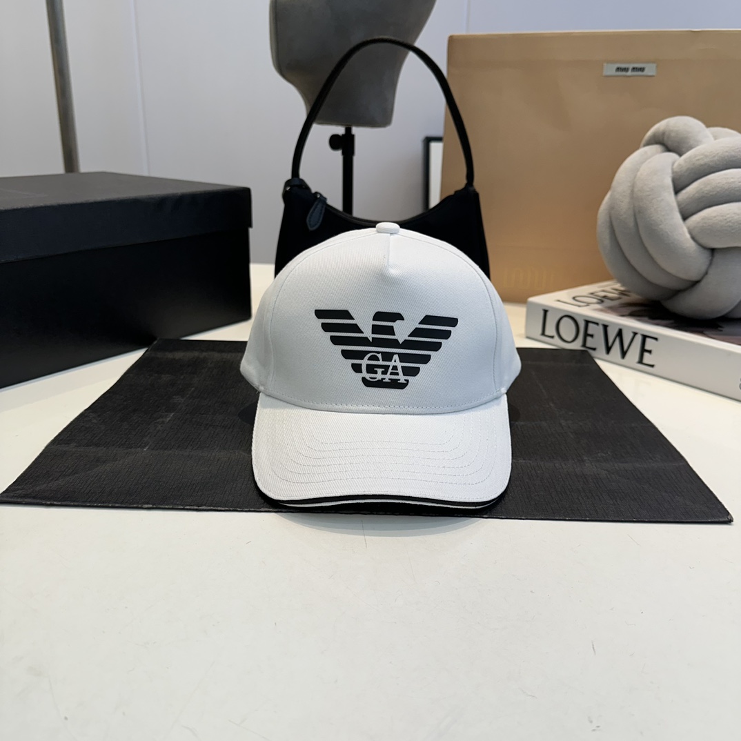G one size fits all, GA brand logo, adjustable cinching cat