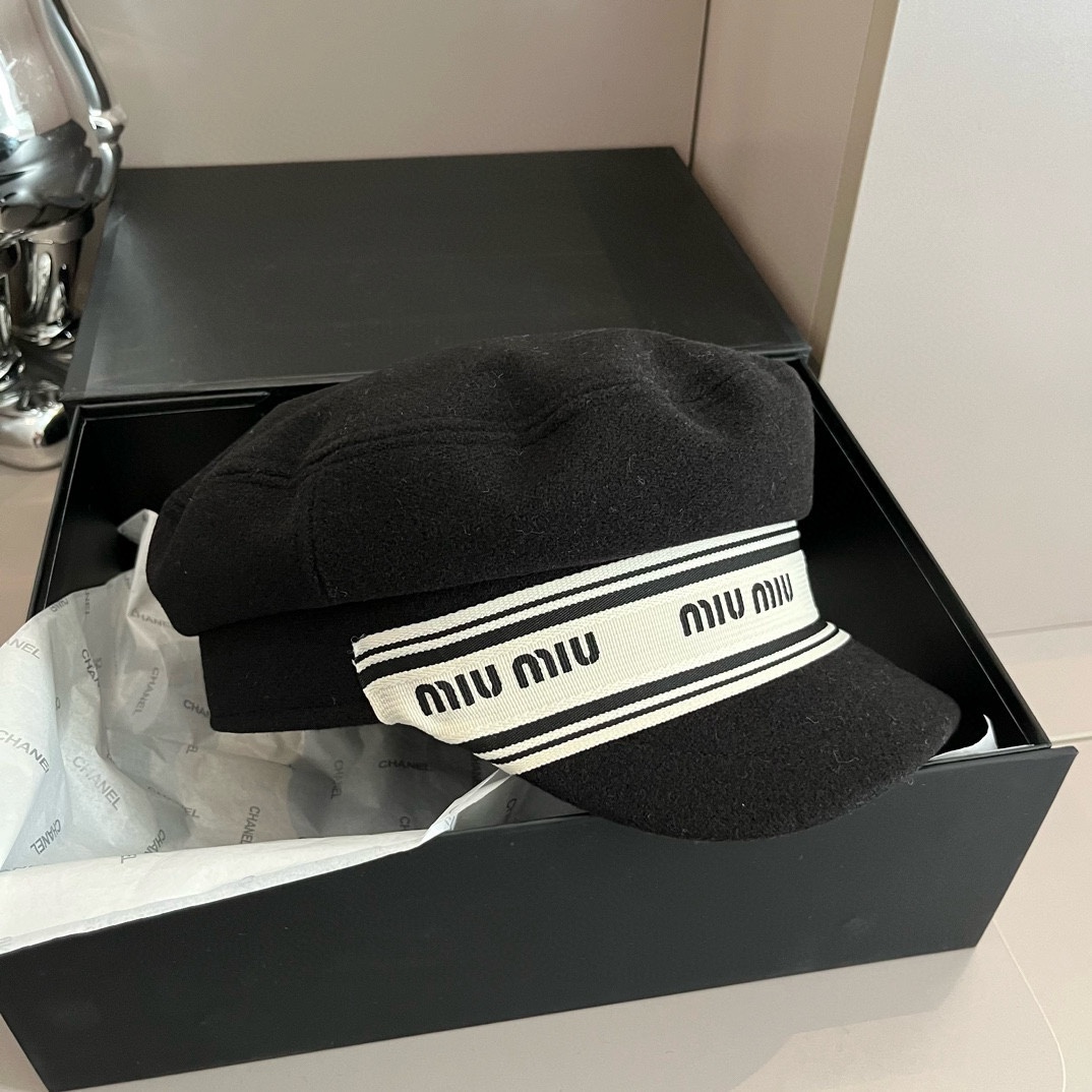 M autumn and winter new duckbill military cap, wool military cap