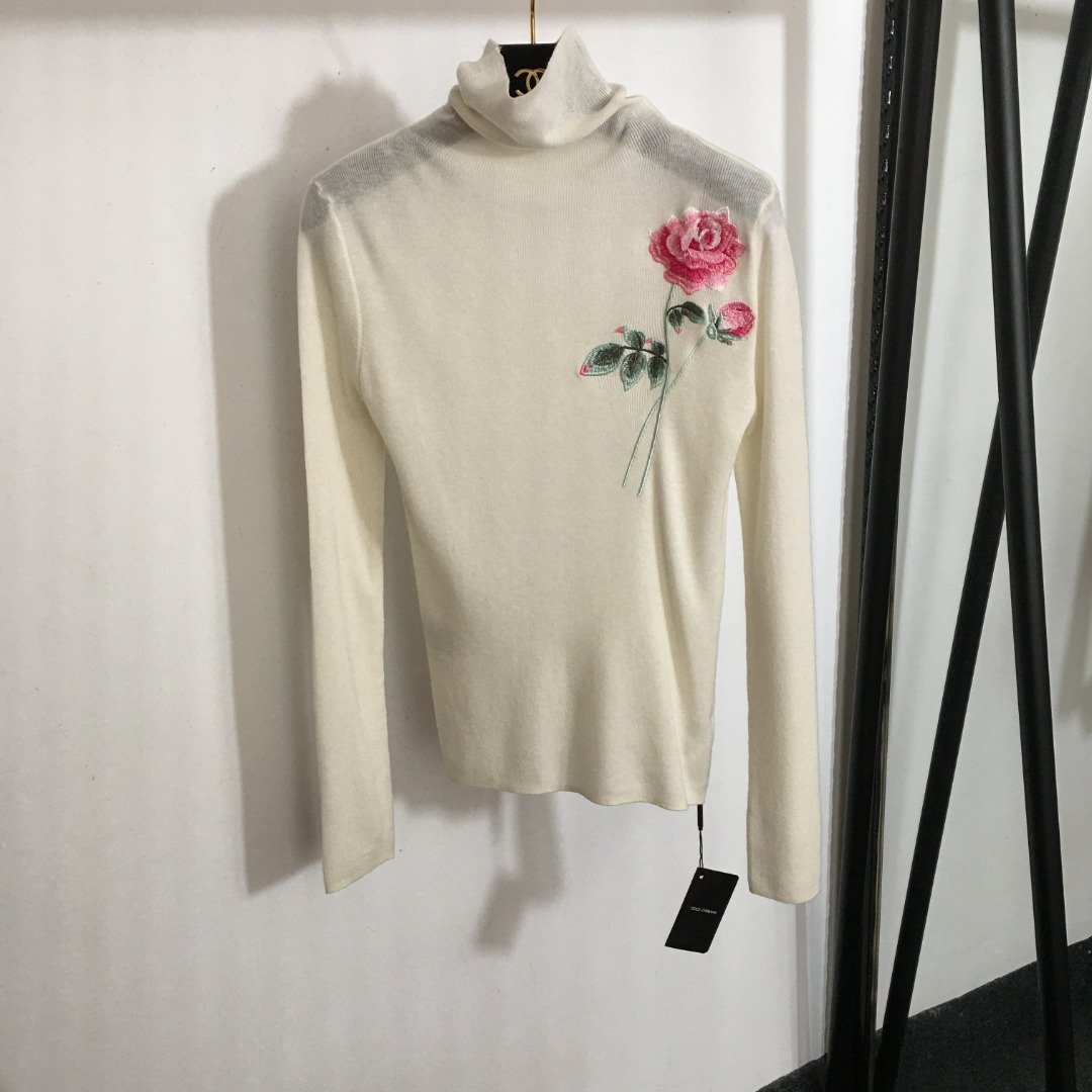 C new rose embroidered high collar wool knitted bottoming shirt