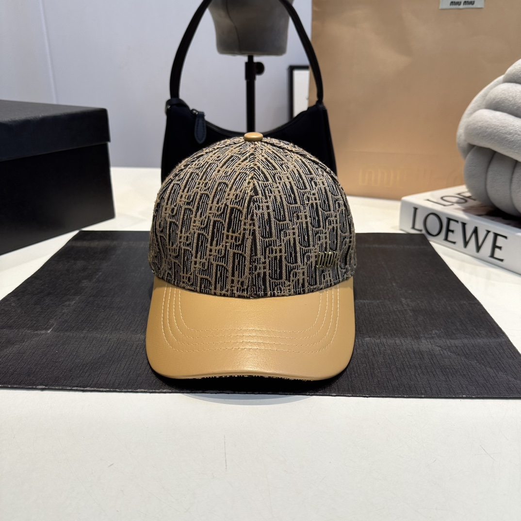 D New Simple Baseball Cap New