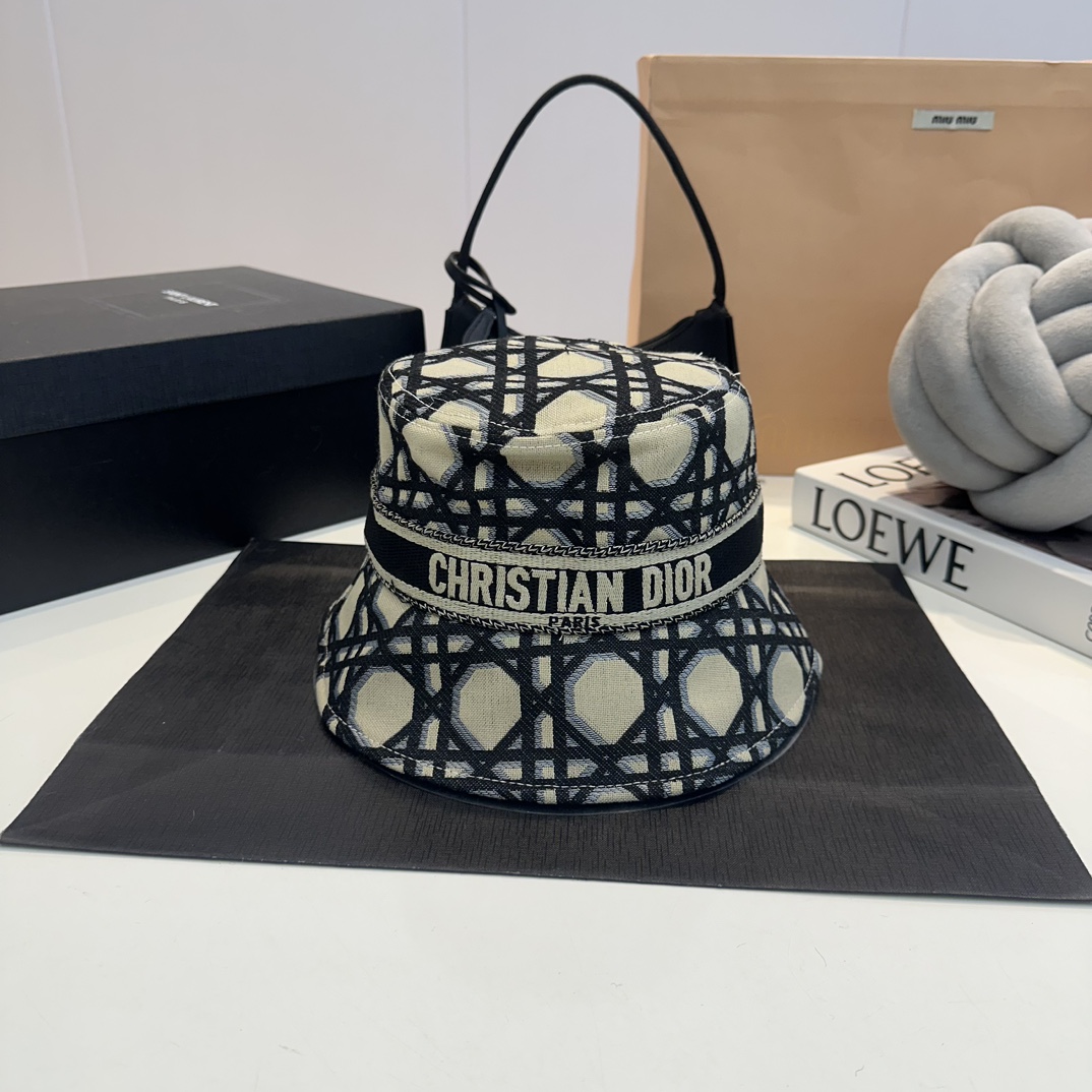 D new original bucket hat, exquisite and pure