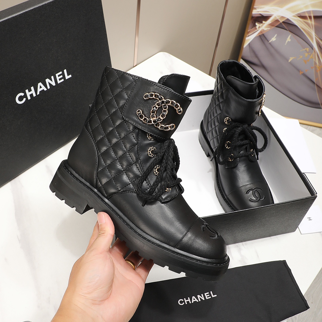 Chanel motorcycle boots rhombus velcro short boots