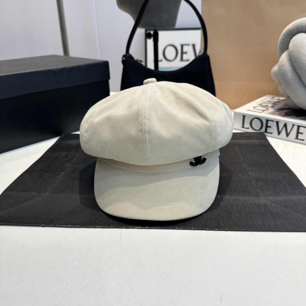 C autumn new frosted cap, octagonal hat
