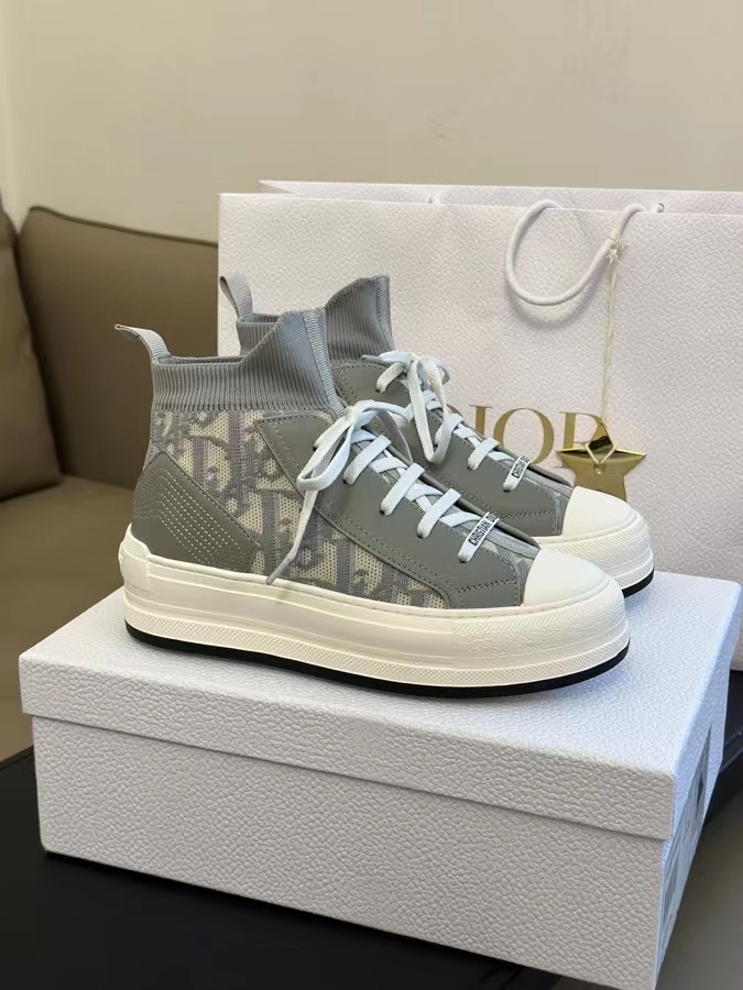 dior cd classic fly knit sneakers