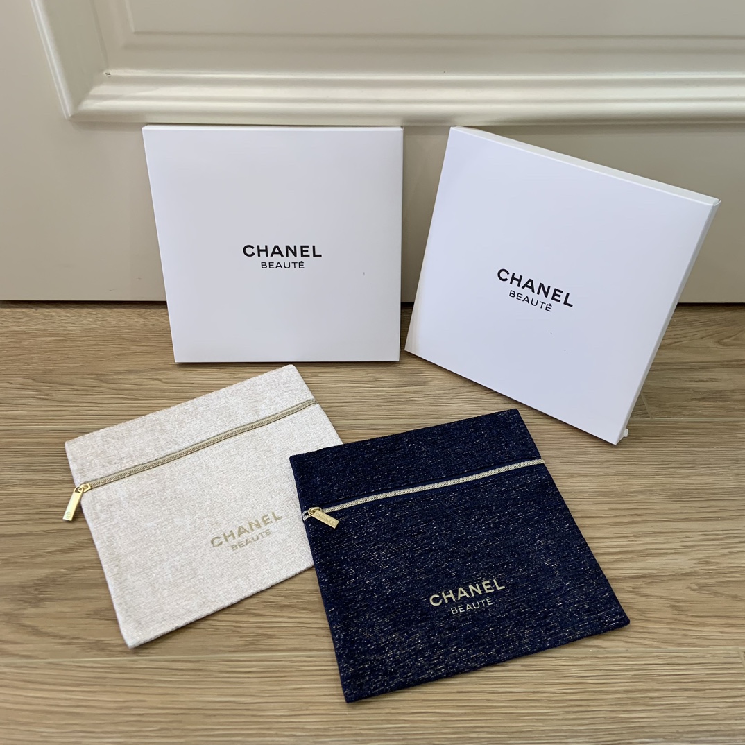 C design 2024 🎄Christmas limited version Cosmetics Storage bag & box & DIY bag Xmas gift  