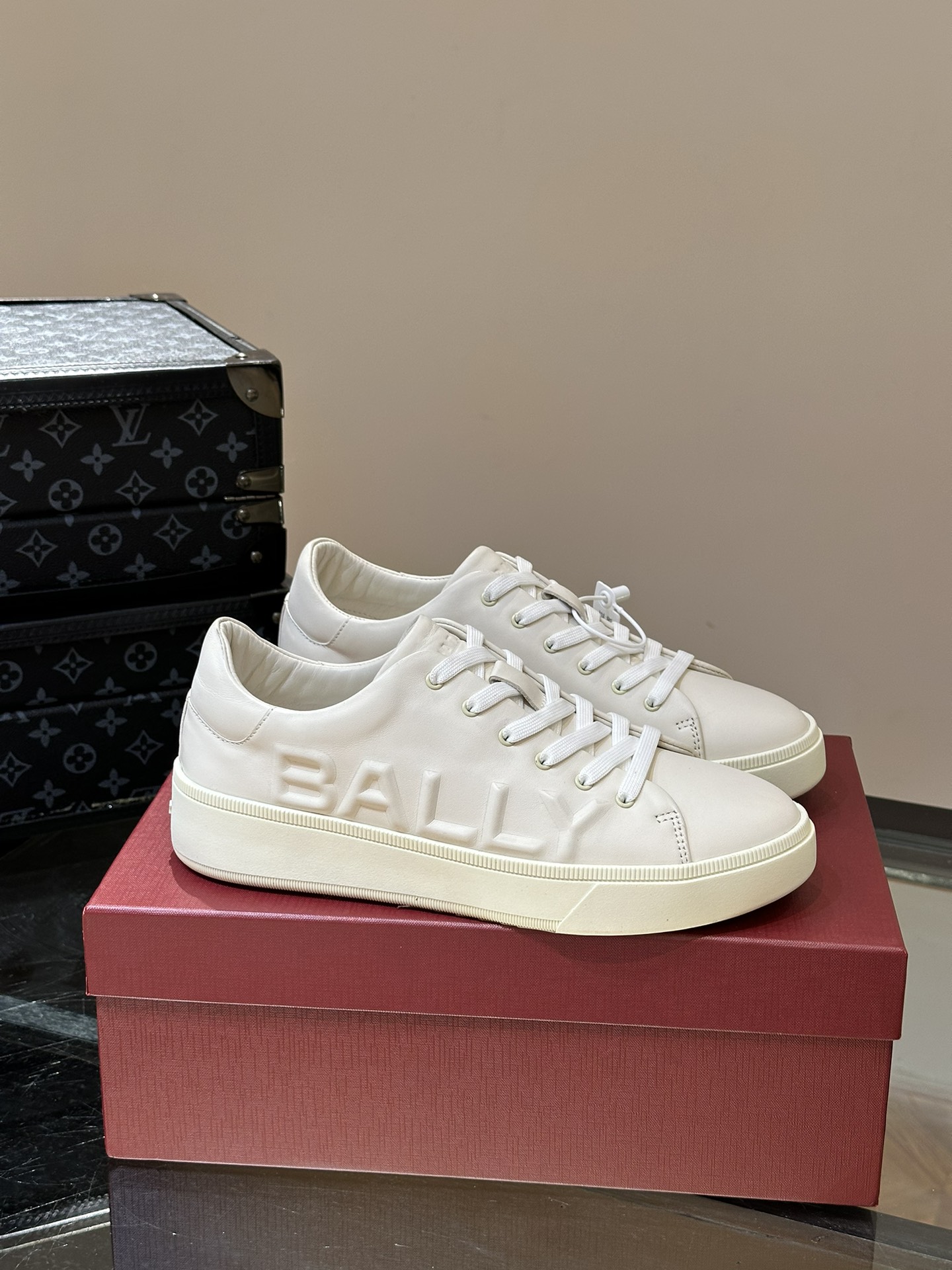 Bally men lace-up casual sneakers