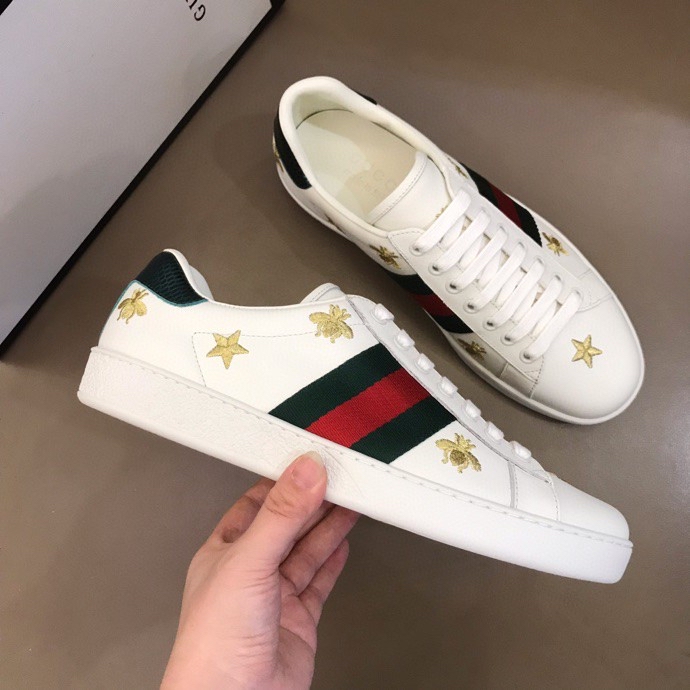 gucci printed white shoes