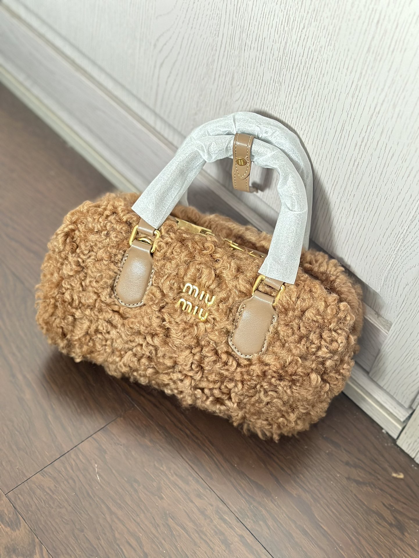 M design women handbag