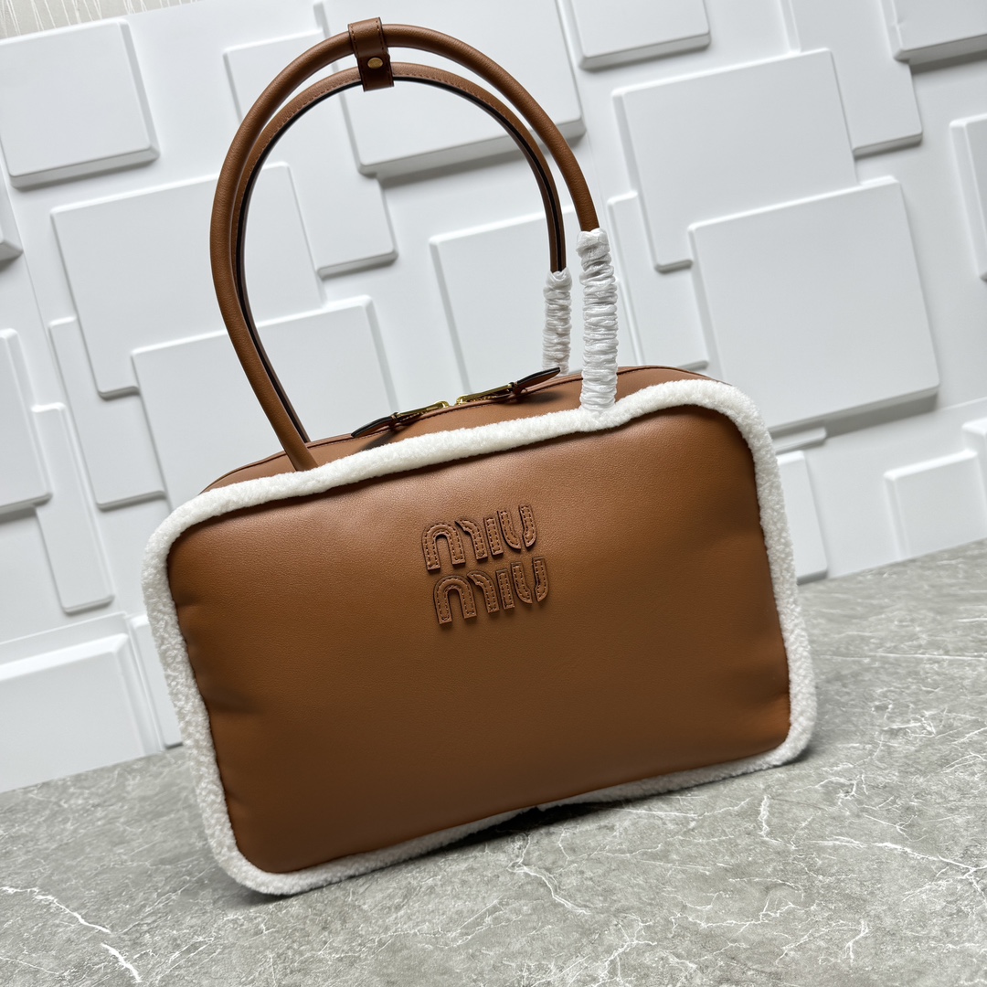 M design women handbag