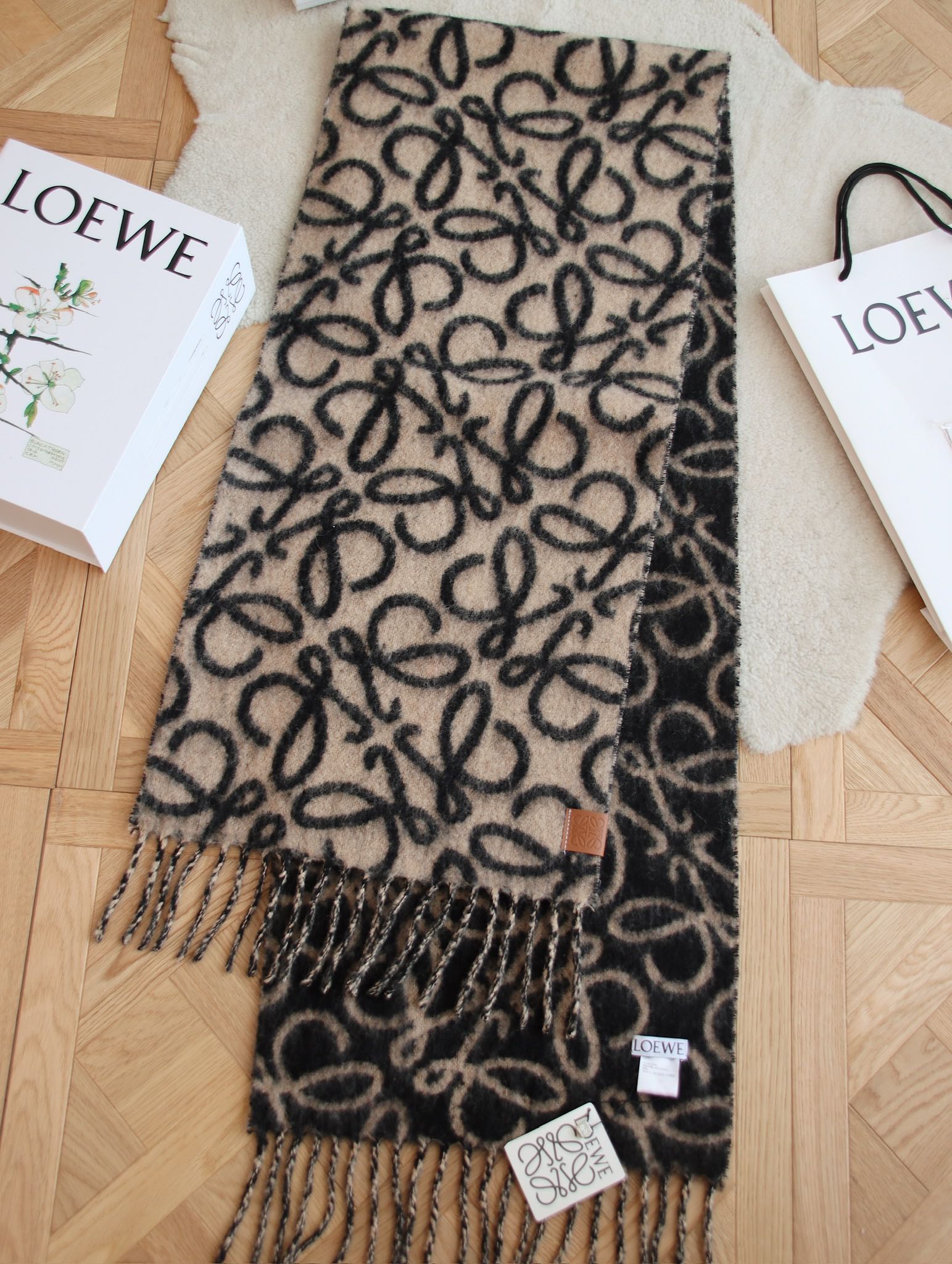 L new wool mohair cow leather scarf