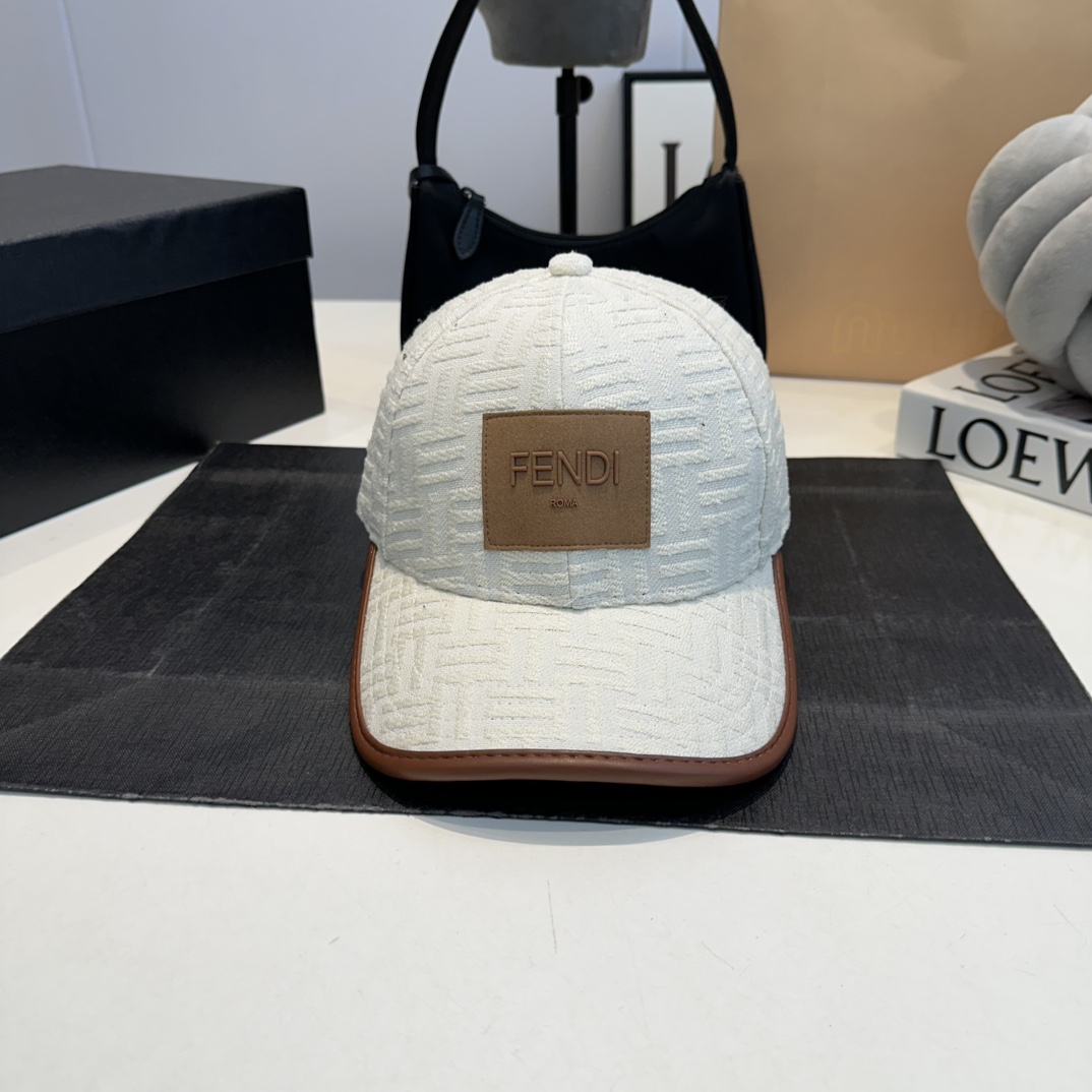 F embroidered baseball cap