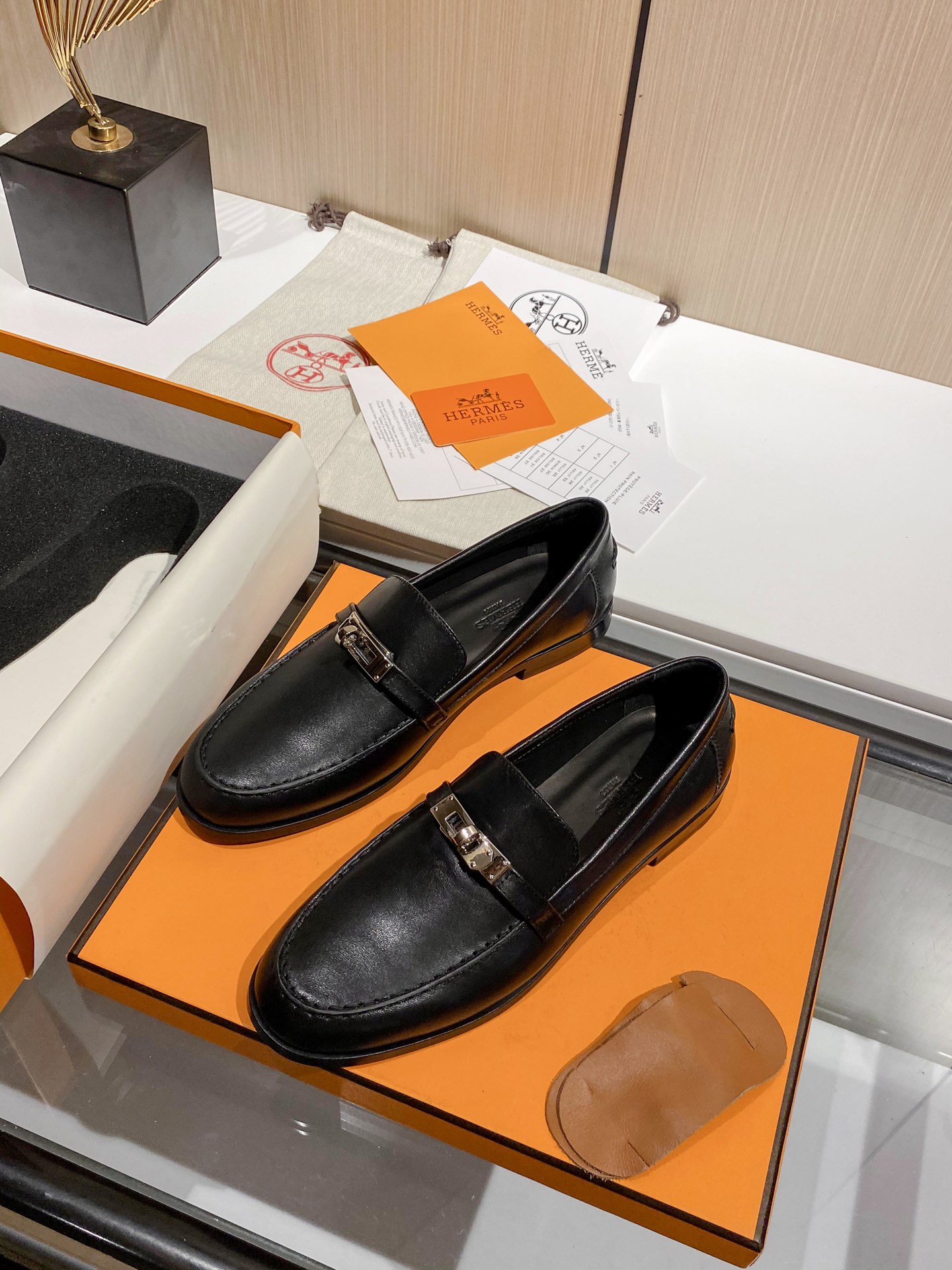H design classic fashion genuine leather shoes