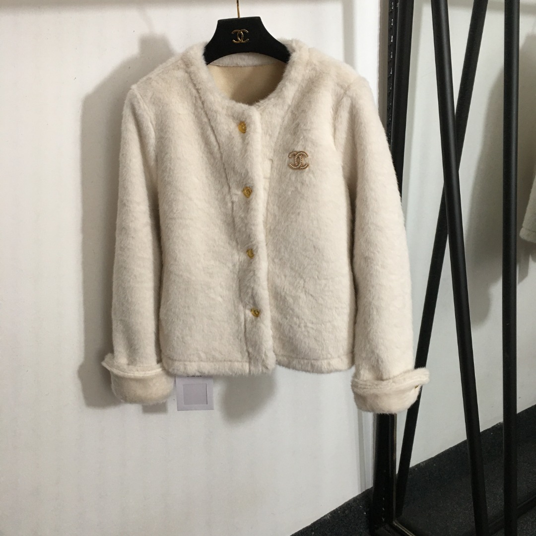 C design New Faux Fur Round Neck Jacket