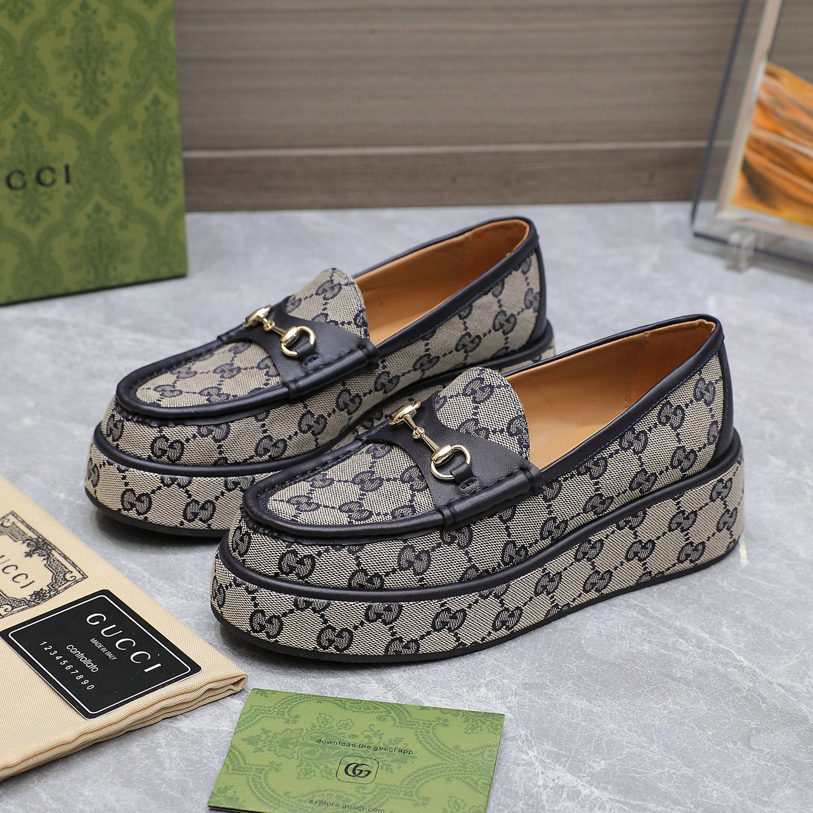 gucci horsebit loafers