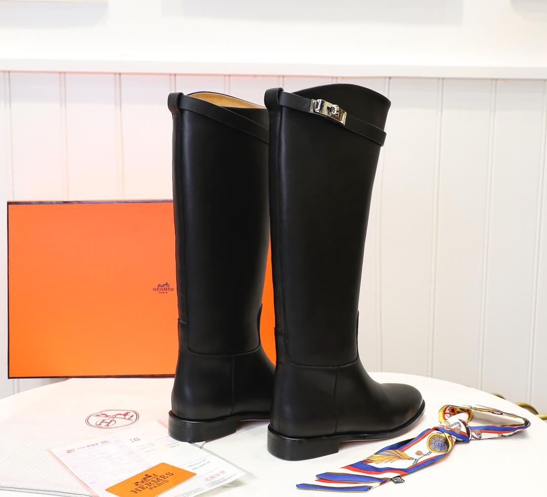 H design classic leather boots
