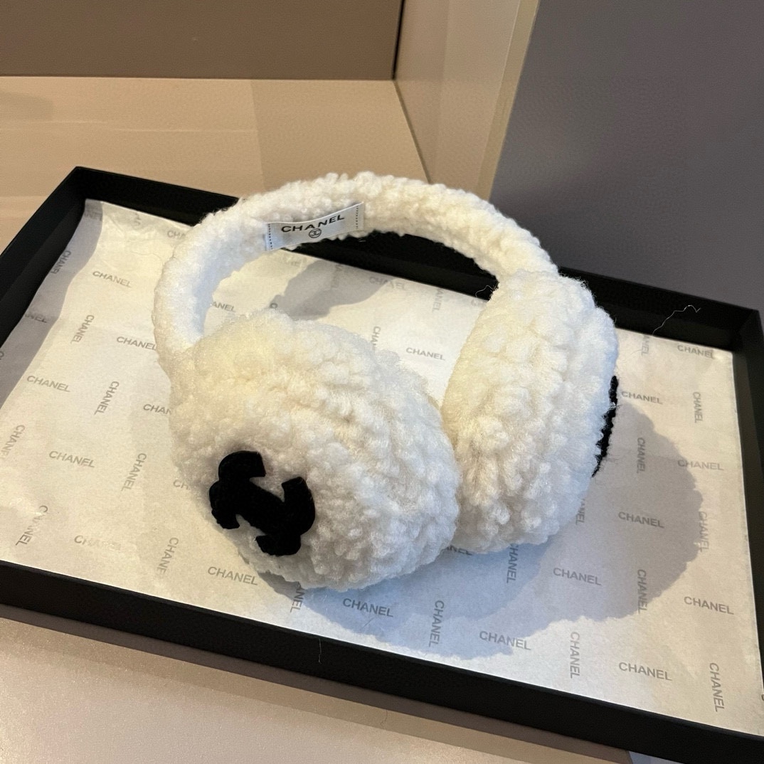 C earmuffs, warm earmuffs