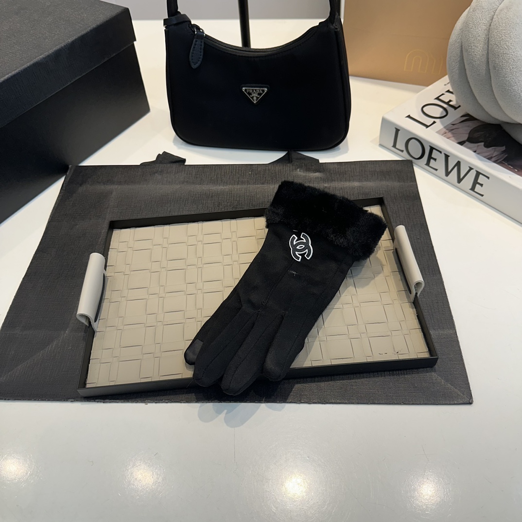 C new wool gloves, fashionable gloves