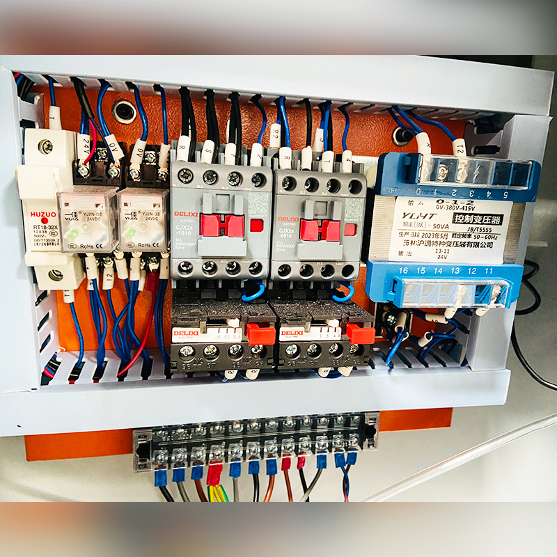 Sliding Table Panel Saw with Electrical Lifting and Tilting