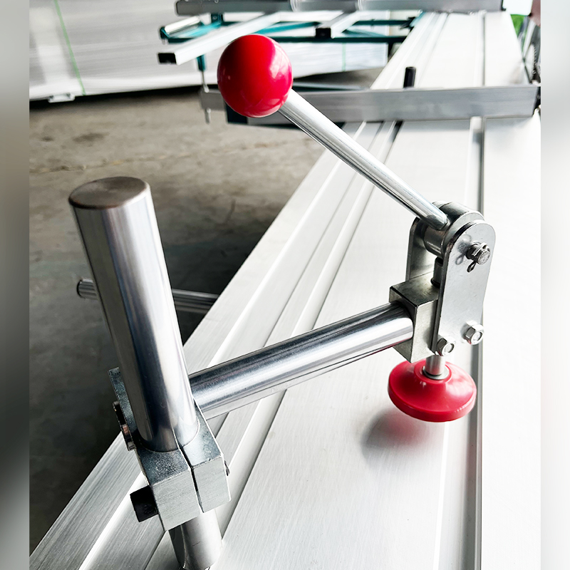 Sliding Table Panel Saw with Electrical Lifting and Tilting